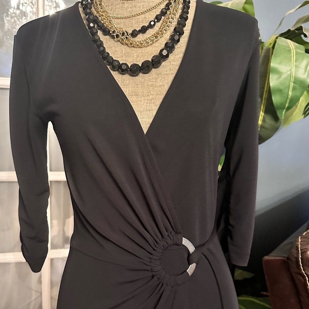 Express Women's Classic 3/4 Sleeve V Neck Sheath Faux Black Wrap Dress